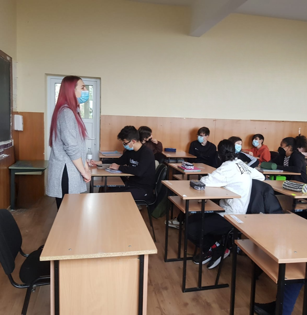 Cum funcționează educația sexuală comprehensivă. Dovezi și direcții de cercetare